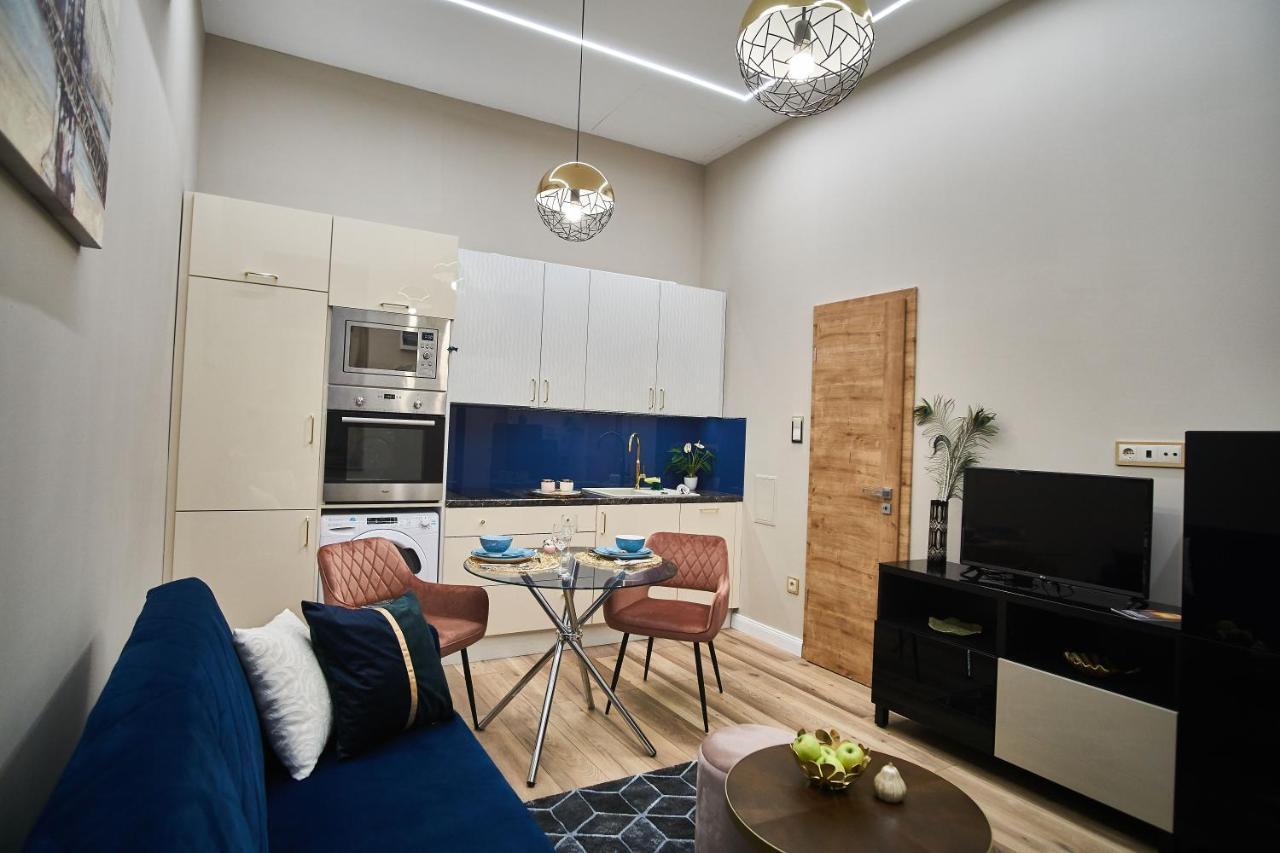 W18 Design - Downtown Apartamento Budapeste